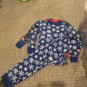 Hanna anderson size 5 /110m snowflakes EUC